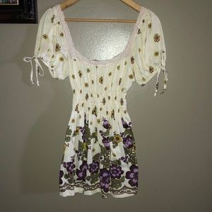 Wet seal size L shirt